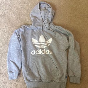 Adidas Sweatshirt